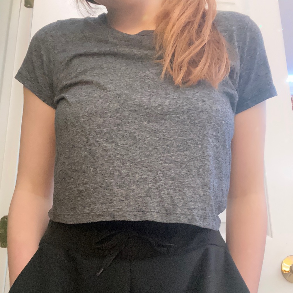 Gray Aeropostale Crop Top